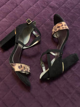 Load image into Gallery viewer, Animal print strap heels
