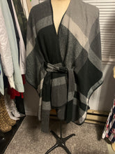 Load image into Gallery viewer, Plaid Belted Poncho
