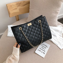 Load image into Gallery viewer, Diamond Lattice Shoulder Bag
