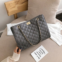 Load image into Gallery viewer, Diamond Lattice Shoulder Bag
